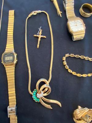 GOLD TONE COSTUME JEWELRY, AND MEN’S ELGIN WATCH.