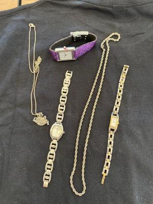 WOMENS FOSSIL WATCHES AND SILVER TONE JEWELRY