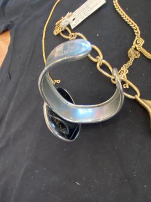 SMALL JEWELRY BOX WITH ESTATE JEWELRY