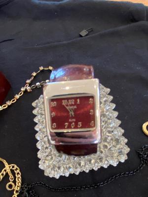 SMALL JEWELRY BOX WITH ESTATE JEWELRY