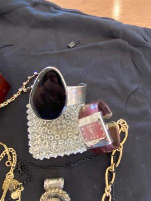 SMALL JEWELRY BOX WITH ESTATE JEWELRY