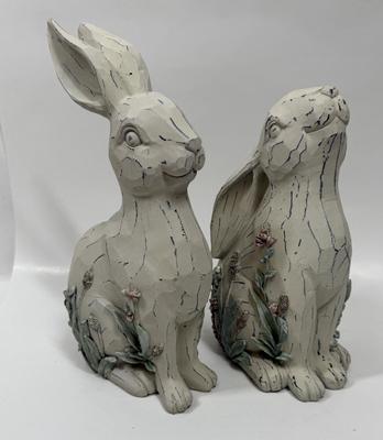 Floral Bunny Rabbit Pair - Wood like resin - Great condition