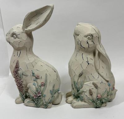 Floral Bunny Rabbit Pair - Wood like resin - Great condition