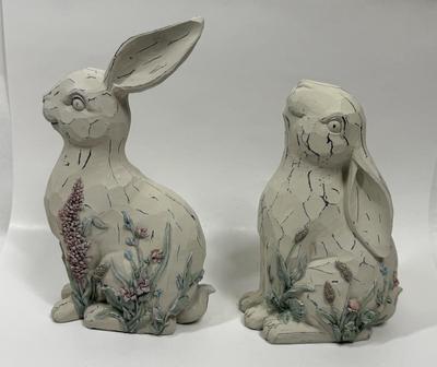 Floral Bunny Rabbit Pair - Wood like resin - Great condition