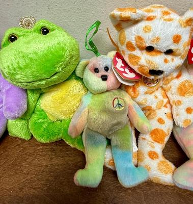 Beanie Baby Lot of 5 - Ty bears and one frog - Original Tags Attached