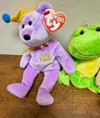 Beanie Baby Lot of 5 - Ty bears and one frog - Original Tags Attached