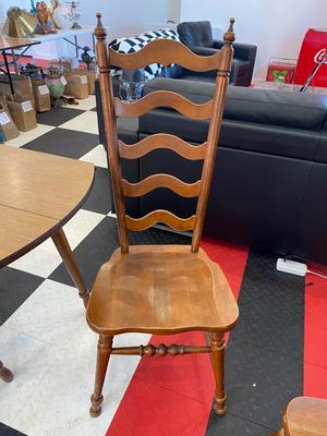 DROP LEAF TABLE AND 4 CHAIRS