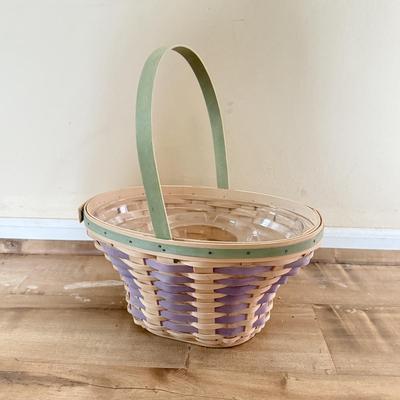 LOT 387K: Longaberger Collection: Baskets, Accessories & Liners