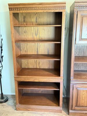 LOT 389F: Pennsylvania House Modular Bookshelf
