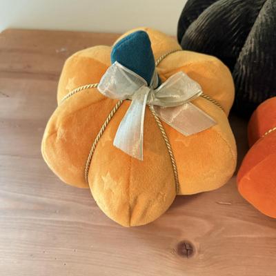 LOT 390F: Fabric Pumpkin Collection