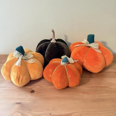LOT 390F: Fabric Pumpkin Collection