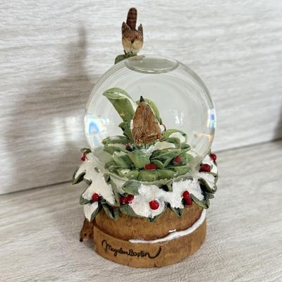 LOT 398K: Vintage Royal Doulton “Mrs Bunnykins: Clean Sweep” Bone China Figurine, Wade Whimsies Turtle, Hallmark Cardinal Snowglobe &...