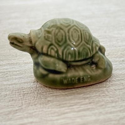 LOT 398K: Vintage Royal Doulton “Mrs Bunnykins: Clean Sweep” Bone China Figurine, Wade Whimsies Turtle, Hallmark Cardinal Snowglobe &...