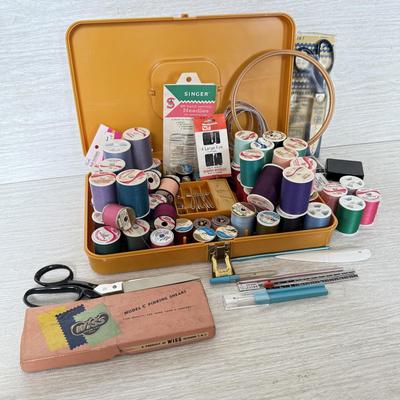 LOT 403L: Collection of Sewing Thread w/ Case & Vintage Crafting Scissors