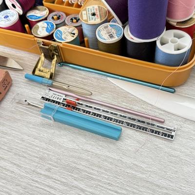 LOT 403L: Collection of Sewing Thread w/ Case & Vintage Crafting Scissors