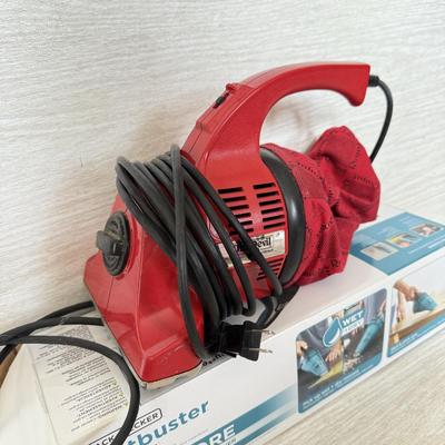 LOT 404L: Royal Dirt Devil Hand Vacuum Model 103 and Black & Decker Cordless Hand Vacuum