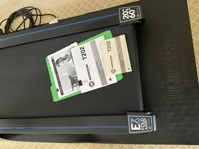 BR712 HORIZON Fitness T202 Treadmill Exercise Equipment