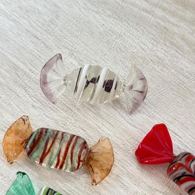 LOT 412K: Vintage Murano Style Art Glass Candies