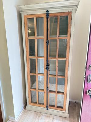 LOT 416H: Lovely Glass Front Cabinet