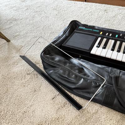 LOT 417L: Electronic Keyboards: Yamaha PSR-12 & Casio PT-100