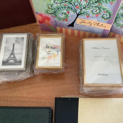 BR650 Large Lot of New Photo Albums and Frames