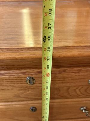 LOT 433U: Dresser w/ Vanity Mirror