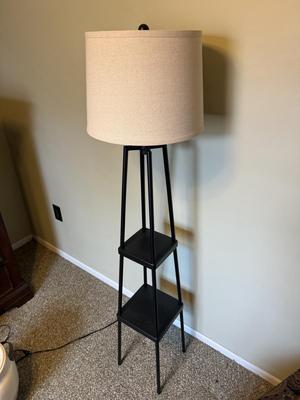 LOT 435U: Paisley Chair & Floor Lamp w/ Shelves