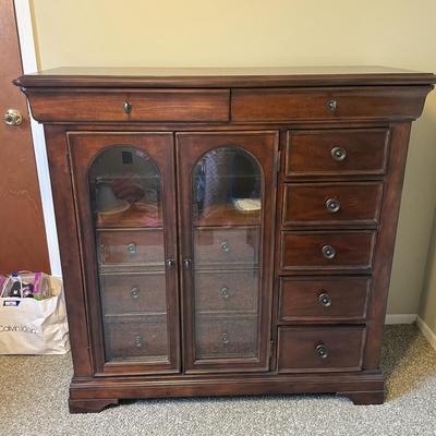 LOT 437U: Beautiful A. R. T. Furniture Cabinet