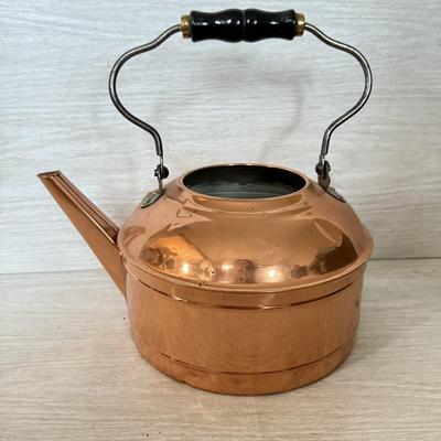 LOT 442D: Copper Tea Kettle w/ Copper Coffee & Teapots