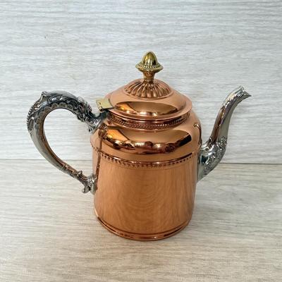 LOT 442D: Copper Tea Kettle w/ Copper Coffee & Teapots
