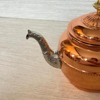 LOT 442D: Copper Tea Kettle w/ Copper Coffee & Teapots
