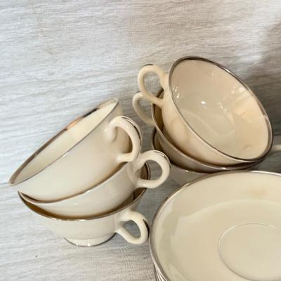 LOT 443D: Lenox Montclair B501 Dinnerware Set