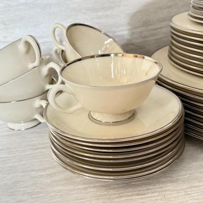 LOT 443D: Lenox Montclair B501 Dinnerware Set