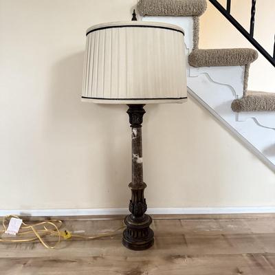 LOT 444L: Gorgeous Vintage Marble & Metal Base Lamp