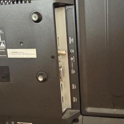 LOT 447F: Westinghouse 32” TV Model WD32HB1120-C