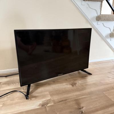 LOT 447F: Westinghouse 32” TV Model WD32HB1120-C