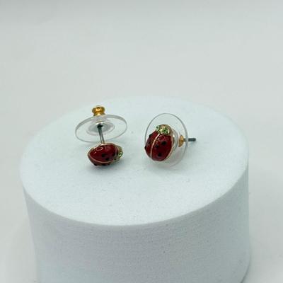 LOT 344J: 19” Betsey Johnson Ladybug Pendant Necklace w/ Matching Pierced Earrings