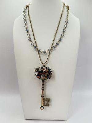 LOT 347J: 34” Betsey Johnson Gold Tone Ornate Key Pendant Necklace