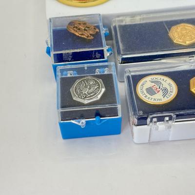 LOT 353J: Collection of Military Coins & Pins