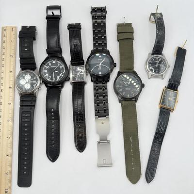 LOT 359J: Collection of Men’s Watches: Fossil, Citizen, Guess
