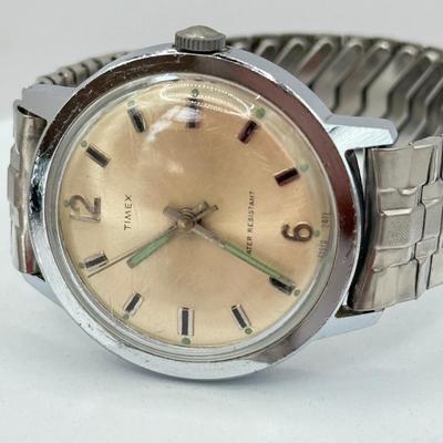 LOT 360J: Men’s Watches: Fossil & Timex