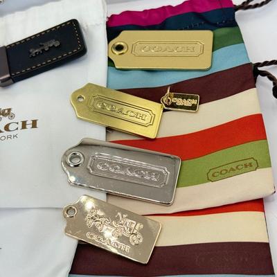 LOT 323J: Coach Cloth Bags & Keychains / Bag Tags
