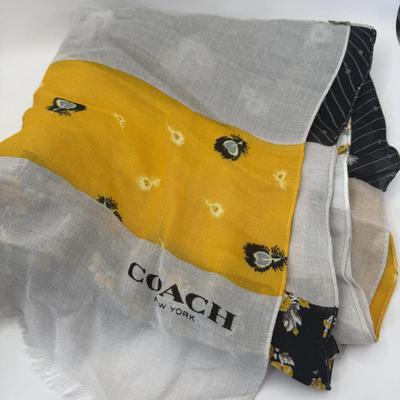 LOT 329J: Coach New York Fashion Scarf
