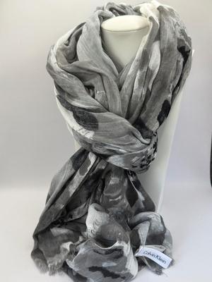 LOT 330J: Michael Kors Fashion Scarf