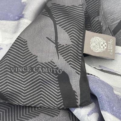 LOT 448J: Vince Camuto Fashion Scarf
