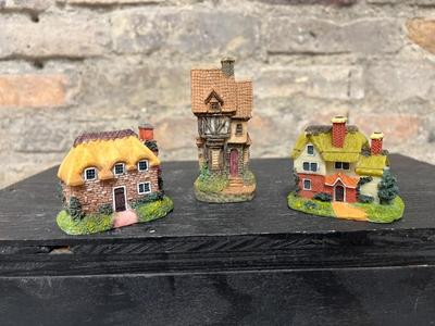 English Village Lot