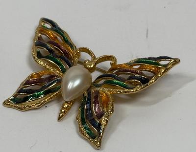 Vintage Enamel Multicolor Gold tone Butterfly Brooch unmarked