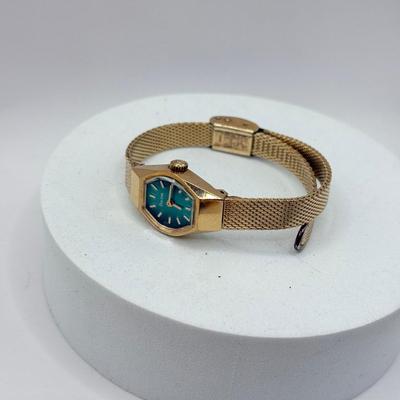 LOT 452J: Gold Tone Watch Collection: Citizen & Bulova