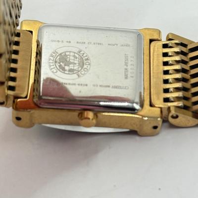 LOT 452J: Gold Tone Watch Collection: Citizen & Bulova