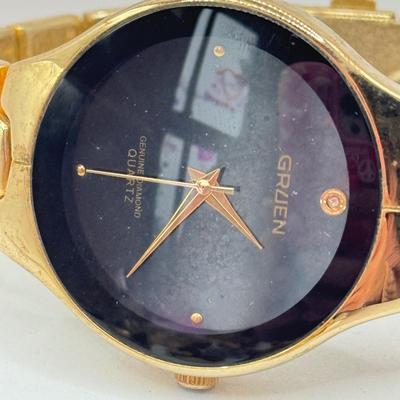 LOT 453J: Two Gruen Watches, Stauer & Pulsar Watch Faces & Links